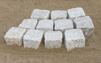 Kassei Graniet aziatisch 9x11 geel  100st/192kg/m² B052