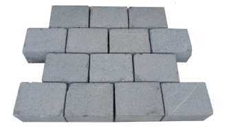 Kassei Graniet Donker grijs  25x15x10  gebrand  25st/285kg/m²  