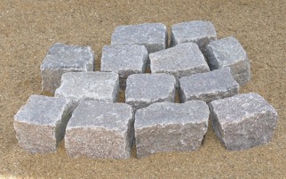 Kassei Graniet zweeds 7x10 roos-grijs 160kg/m²  B049
