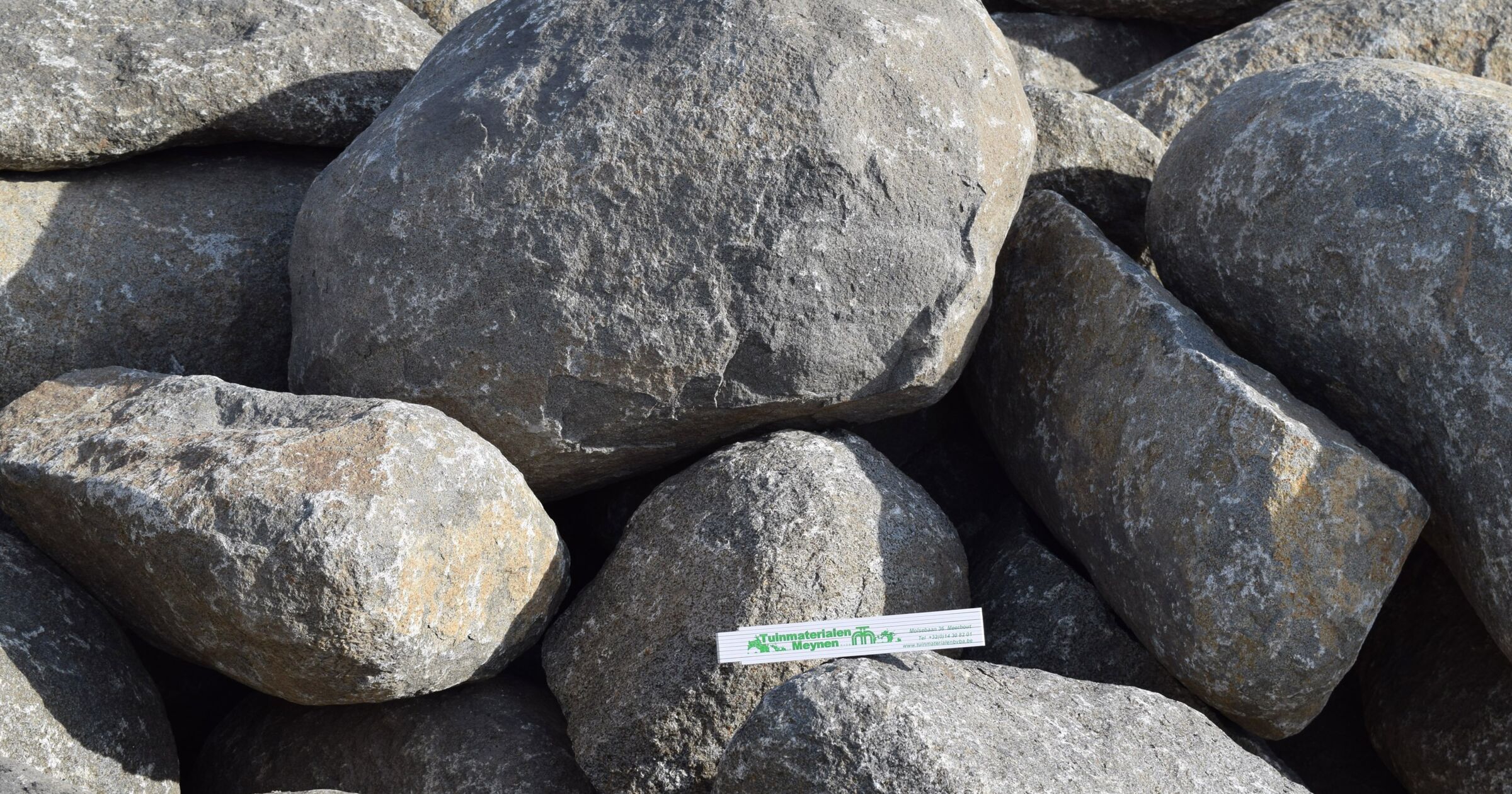 Japanse rotsen grijs ( zwerfkei ) B135 | Tuinmaterialen Meynen