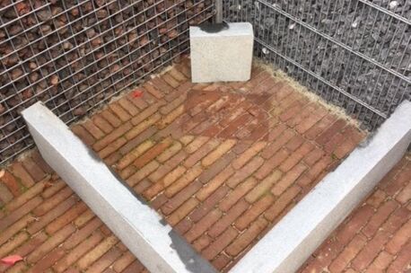 IMG_1062 Trap natuursteen G54N gebrand/geborsteld 100x100x120H