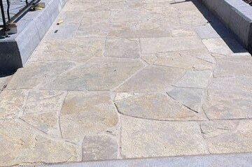 Tandur Yellow 4 Tandur yellow flagstone ( 75 kg/m² als vloer )4-7 st/m² ; 2-4 cm dik
