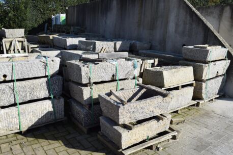 Rechthoekige oude arduinen trog diverse formaten prijs/ m²