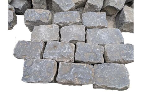 Kassei Basalt 12x18    290 kg/49st/m&sup2;    