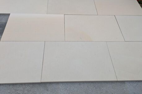 PXL_20260702_080653543.MP Château Beige 90x60x3 1.85 st/ m²