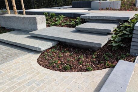 150x100x7/9 kandla grey natuurlijke top/ gekloven randen   0.67st/m&sup2;