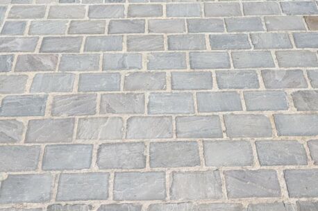 kandla grey 10x16 kandla grey Grès platine 16x10x5/7 IN KIST 54st/m²